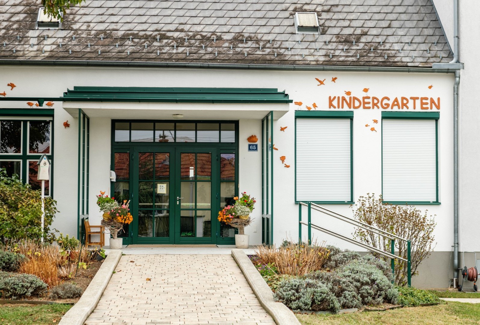 nahe Ansicht vom Kindergarten